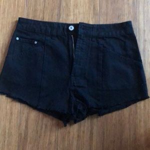 HIGH WAISTED BLACK JEAN SHORTS